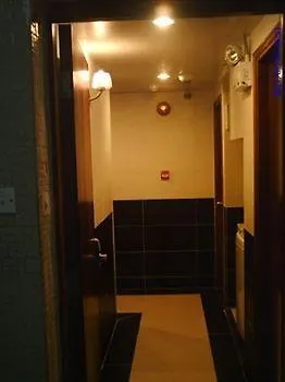 Apple Hostel Hongkong 0*,  China